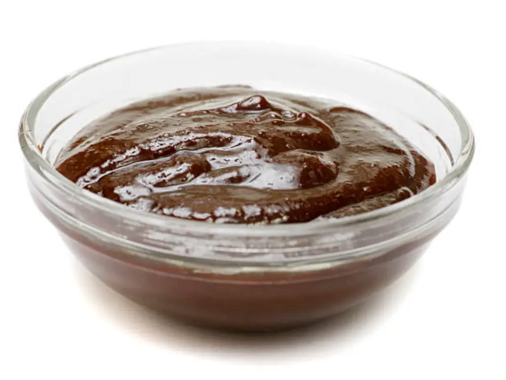 The Difference Between Hoisin Sauce and Oyster Sauce